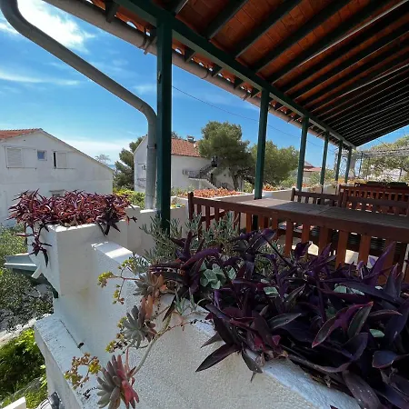 公寓 Studio With Beautiful Terrace